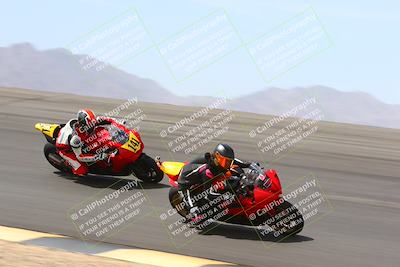 media/Apr-10-2022-SoCal Trackdays (Sun) [[f104b12566]]/Bowl (11am)/